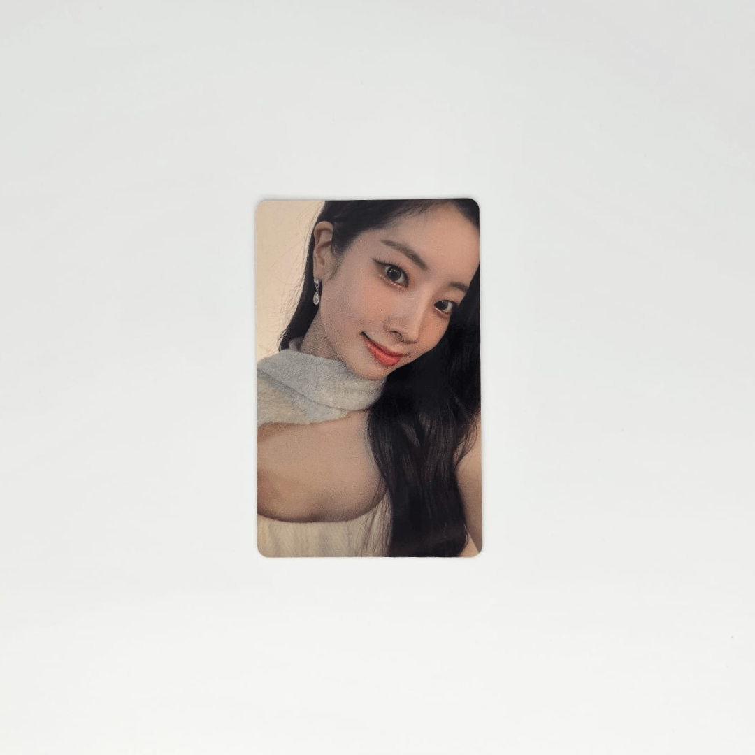 TWICE 13th Mini Album With YOU - th JYP SHOP Digipack Photocards – Photocards (Dahyun / / ) | HobiEgo
