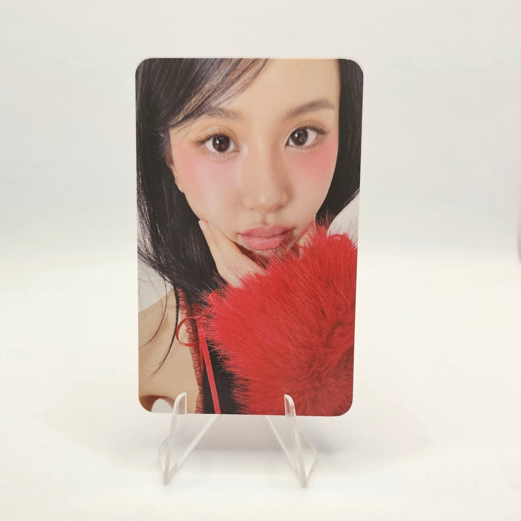TWICE 2026 Season's Greetings RED WHISPERS Fans Shop Photocards – photocard  (Chaeyoung / / ) | HobiEgo