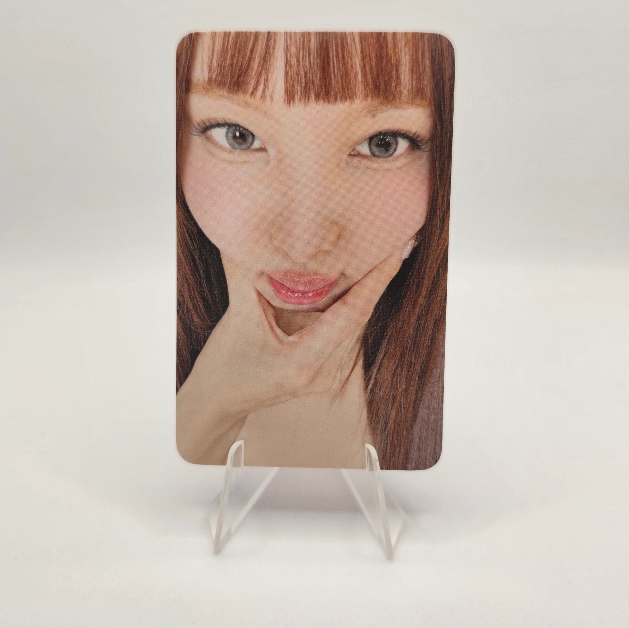 TWICE 2026 Season's Greetings RED WHISPERS Fans Shop Photocards – photocard  (Nayeon / / ) | HobiEgo