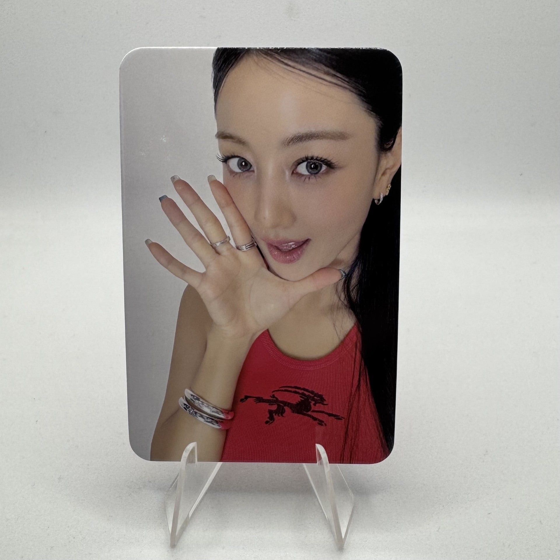 TWICE 2026 Season's Greetings RED WHISPERS Pre - Order Benefit Photocards – photocard  (Jihyo / / ) | HobiEgo