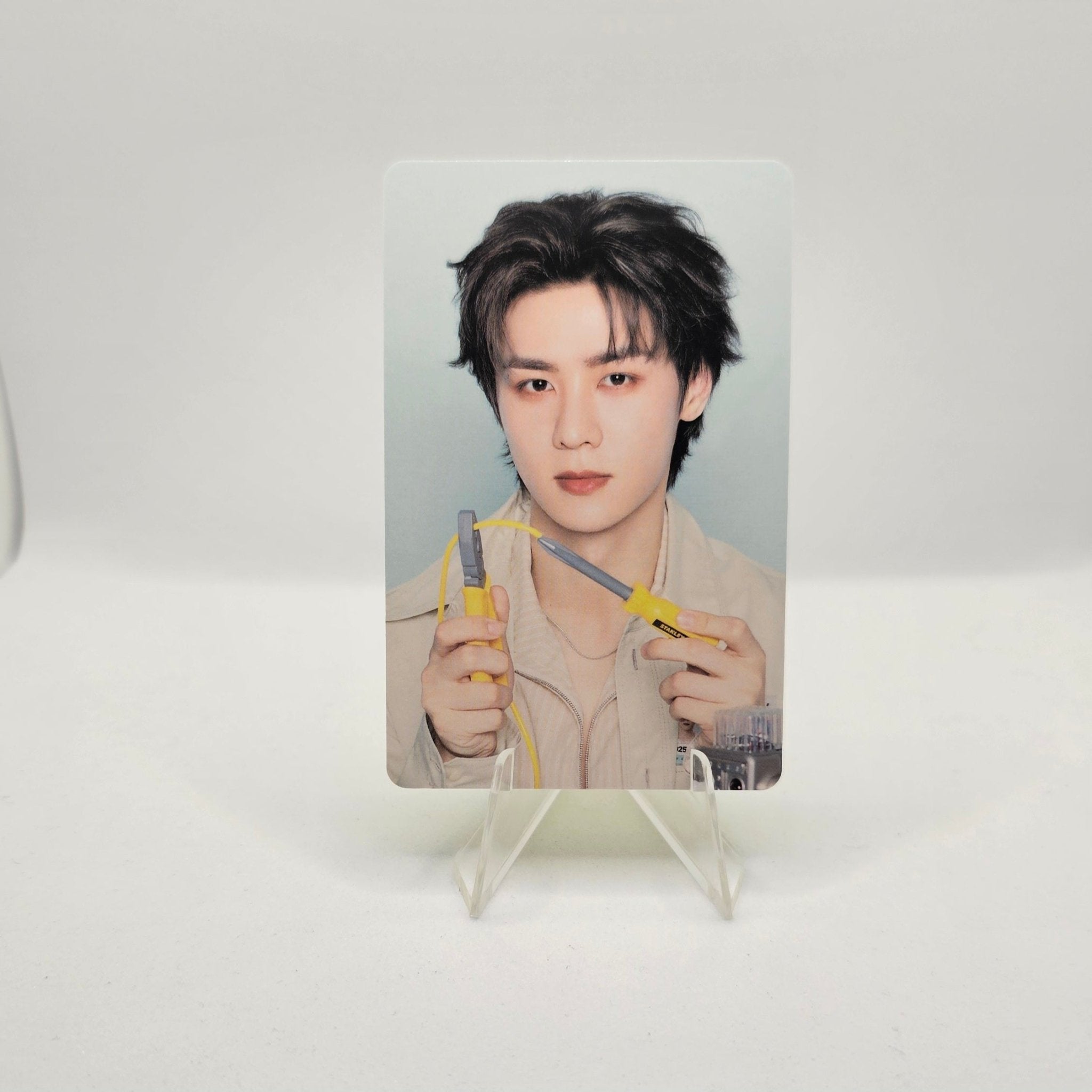 WayV 2025 Season's Greetings SM STORE Photocards – photocard (Kun / / ) | HobiEgo
