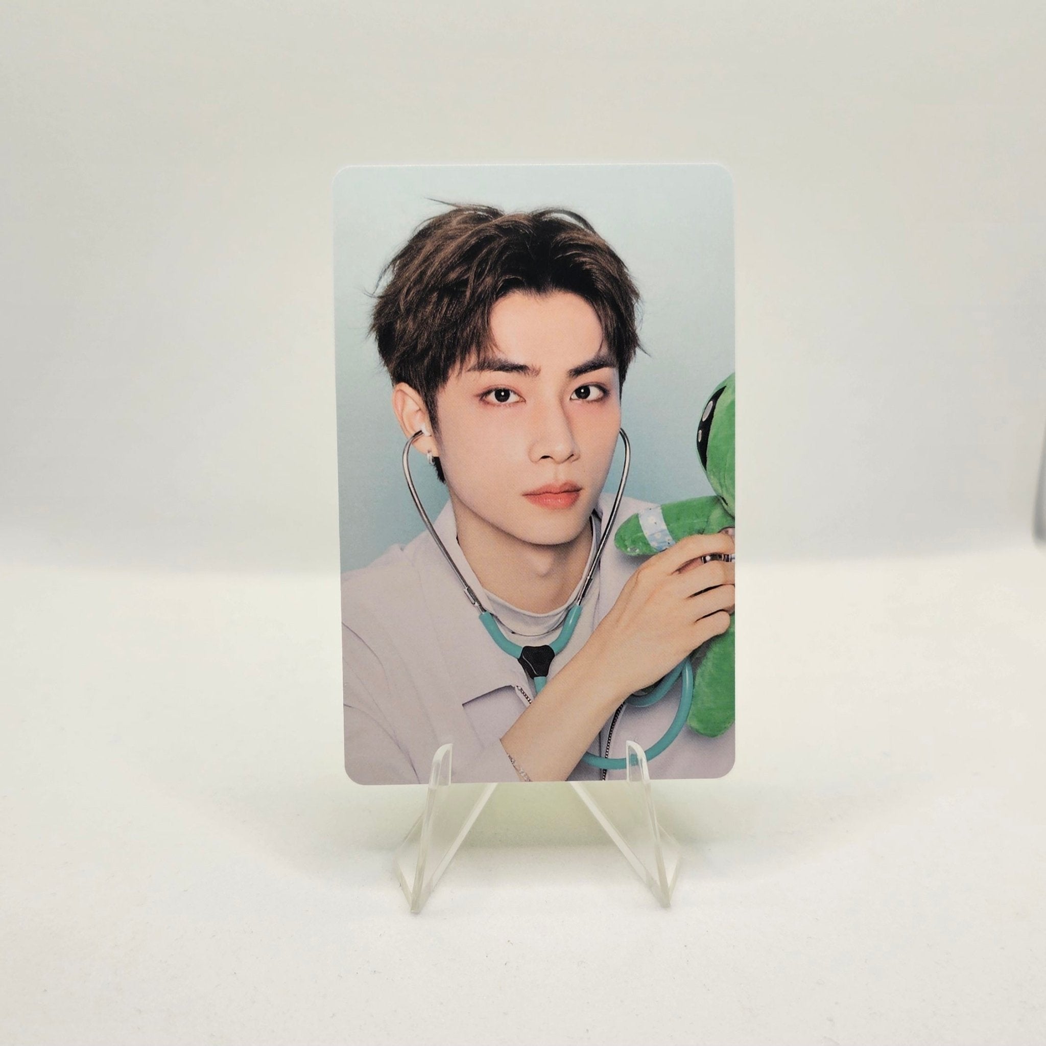WayV 2025 Season's Greetings SM STORE Photocards – photocard (XiaoJun / / ) | HobiEgo