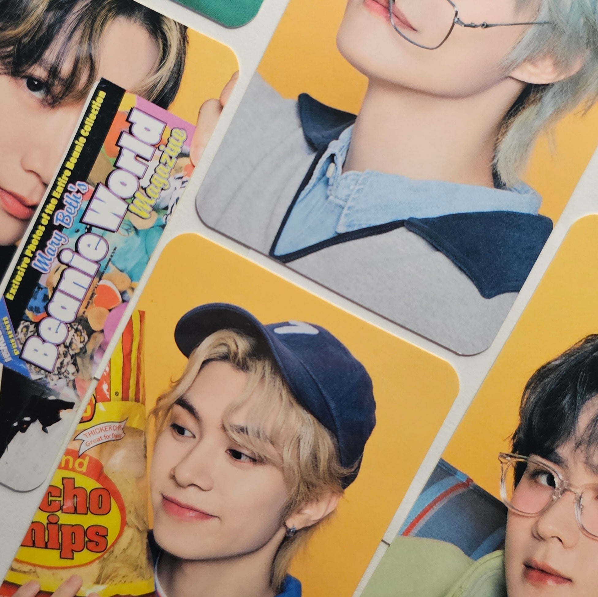 WayV 2025 Season's Greetings Yes24 Photocards – photocard (Kun / / ) | HobiEgo