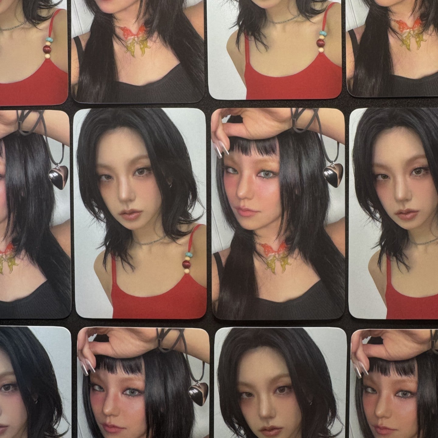 YEJI (ITZY) 1st Mini Album Air JYP Photocards – Photocards (A / / ) | HobiEgo