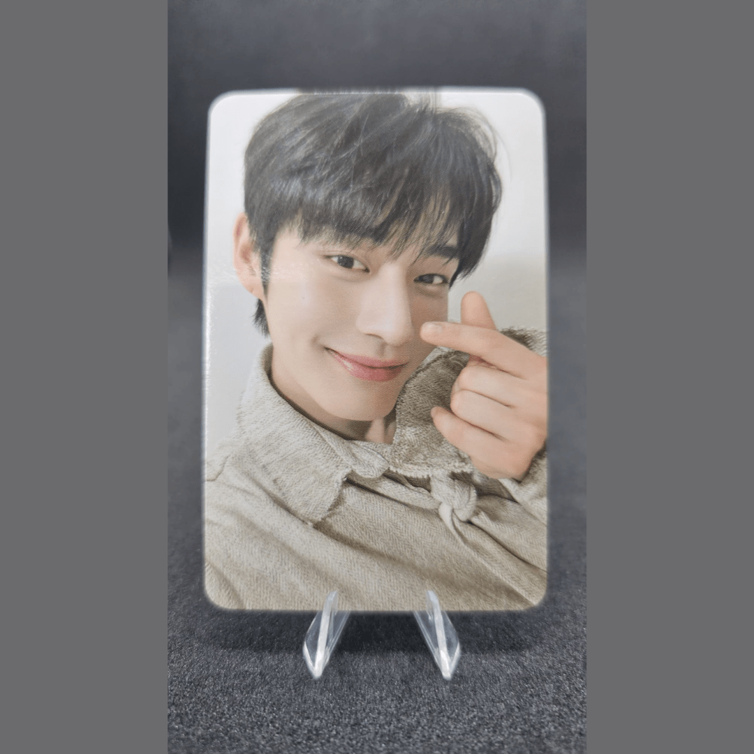 ZEROBASEONE 2024 FANCON In Japan Cgv Photocards – Photocards (Kim Ji Woong / / ) | HobiEgo