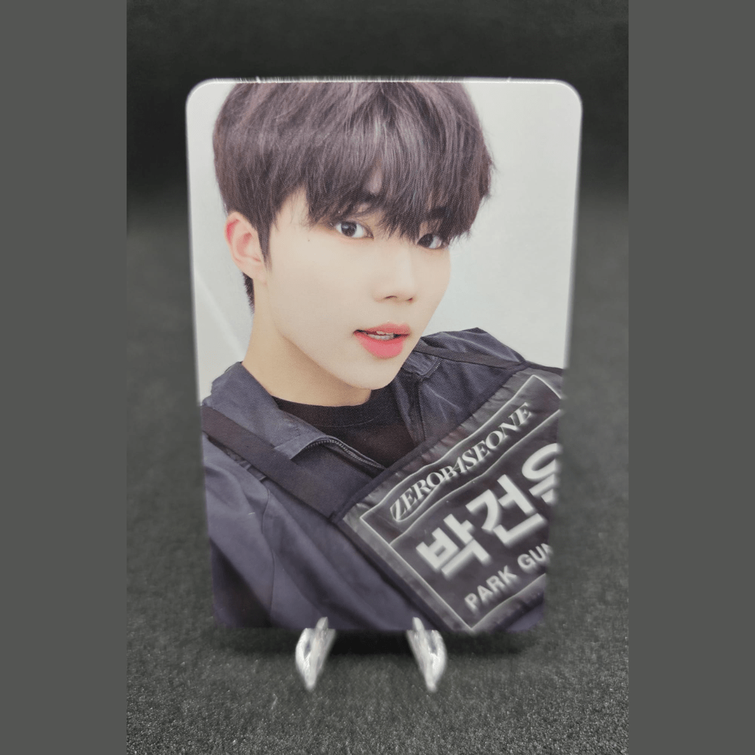 ZEROBASEONE 2nd Mini Album MELTING POINT MAKESTAR Photocards – Photocards (Park Gun Wook / / ) | HobiEgo