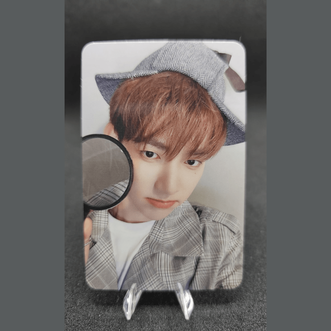 ZEROBASEONE 3rd Mini Album You had me at HELLO MAKESTAR Photocards – Photocards (Zhang Hao / / ) | HobiEgo