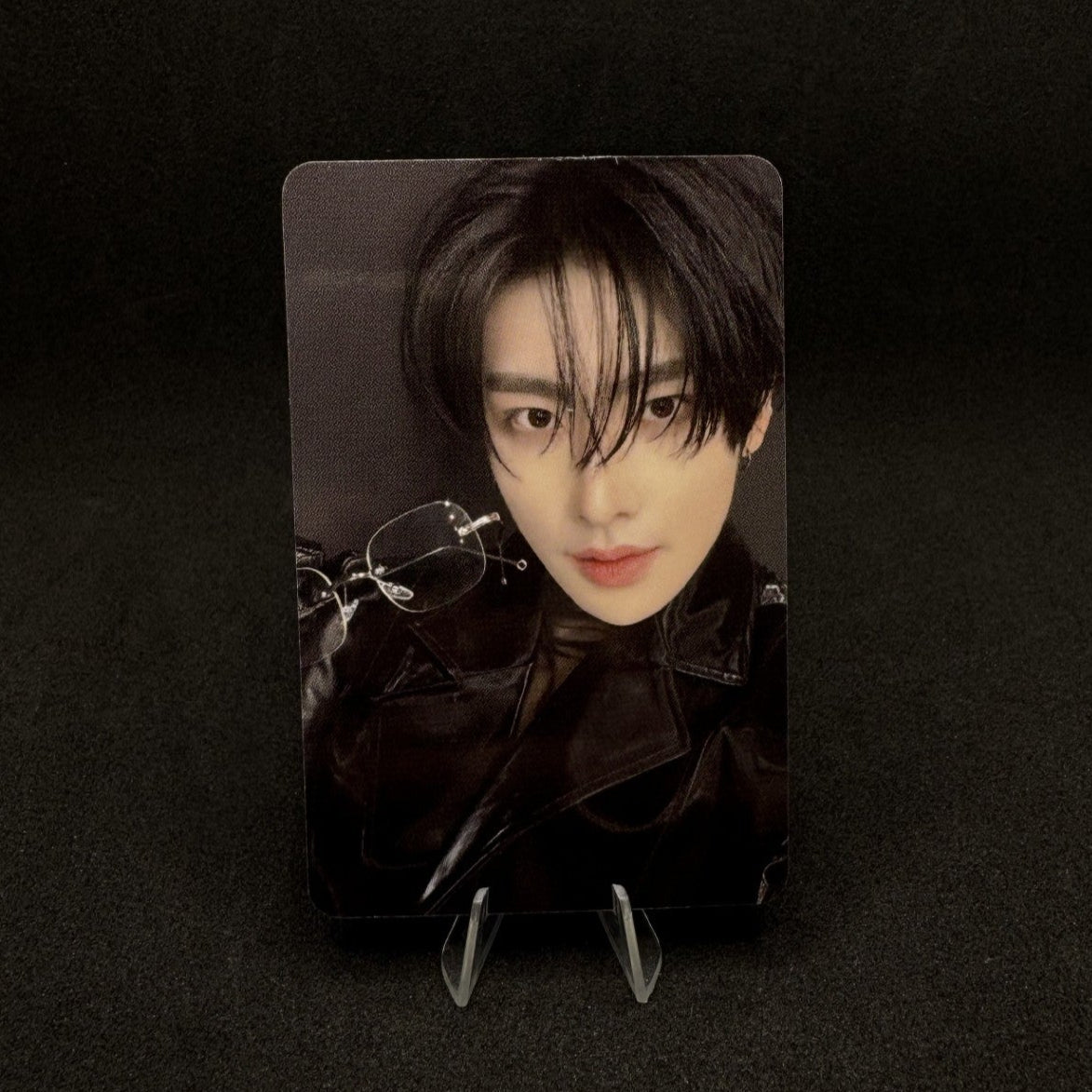 ZEROBASEONE 5th Mini Album BLUE PARADISE APPLE MUSIC Digipack Photocards – Photocards (Ricky / / ) | HobiEgo