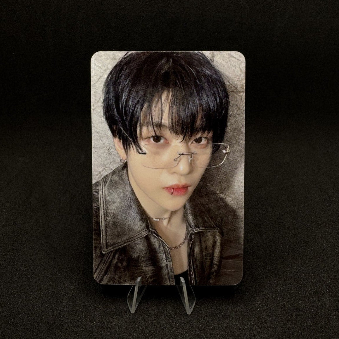 ZEROBASEONE 5th Mini Album BLUE PARADISE APPLE MUSIC Digipack Photocards – Photocards (Seok Matthew / / ) | HobiEgo