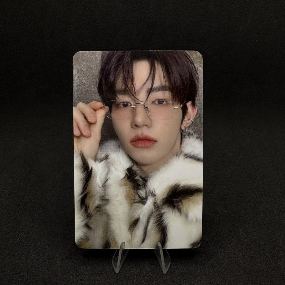 ZEROBASEONE 5th Mini Album BLUE PARADISE APPLE MUSIC Digipack Photocards – Photocards (Zhang Hao / / ) | HobiEgo