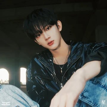 EVNNE 1st Mini Album Target ME (Digipack Version) – album (Yoo Seungeon / / ) | HobiEgo